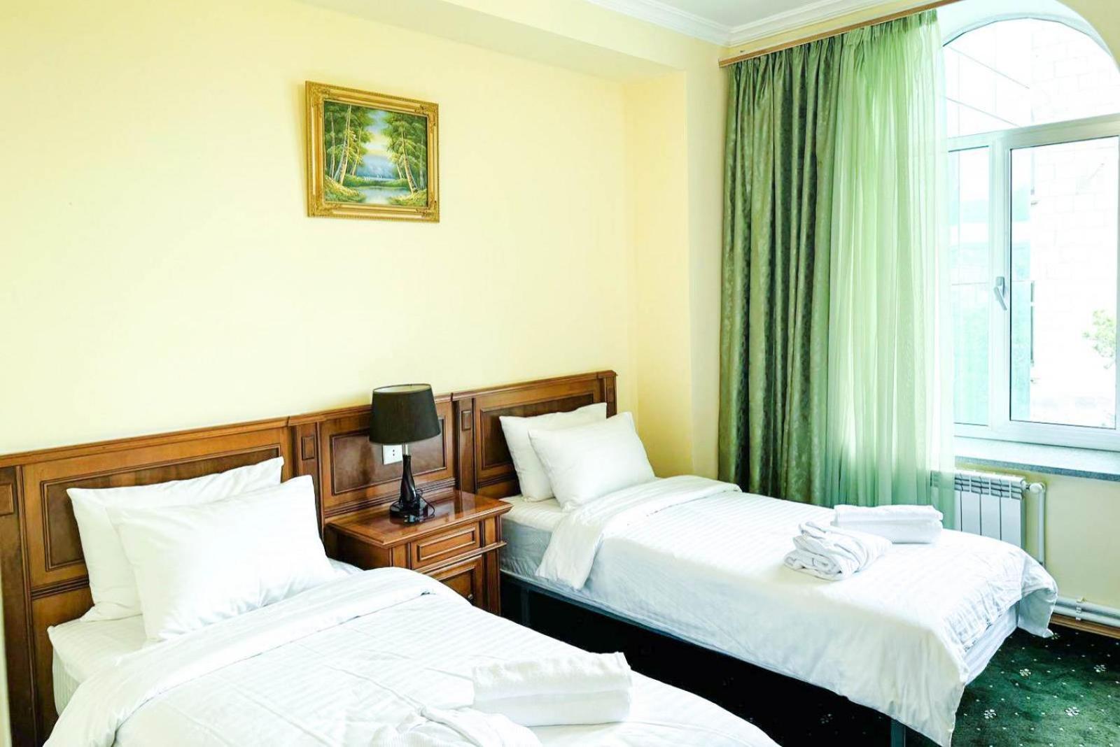 Lalaner Hotel Sisian Ngoại thất bức ảnh